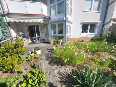 Terrase und Garten