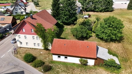 Preiswertes Einfamilienhaus mi