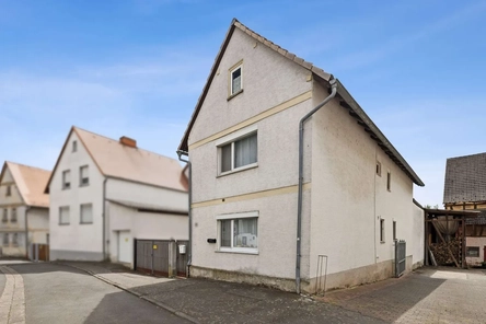 Straßenansicht seitlich