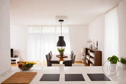 Blick ins Esszimmer