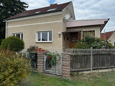 Haus Vorderansicht
