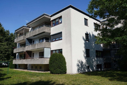 ETW mit Loggia im 1. OG