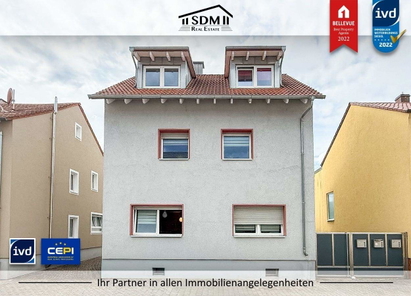 01_Aussenansicht_Vorderhaus.jpg
