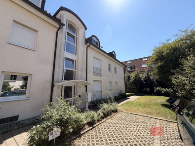 Außenansicht vom Gebäude