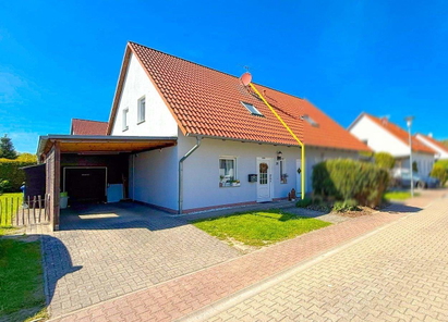 Doppelhaushälfte zu verkaufen