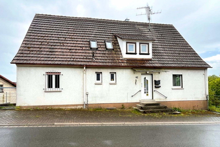 Das Haus - Straßenansicht