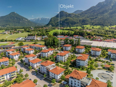 Umgebung mit Bergpanorama