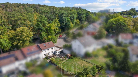 Großzügiges Grundstück