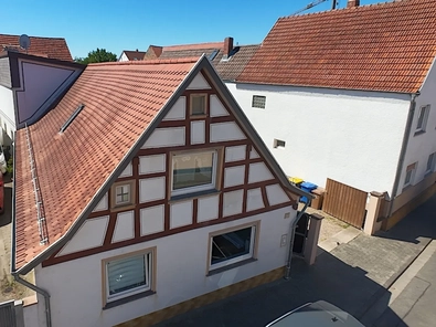 Straßenansicht Vorderhaus