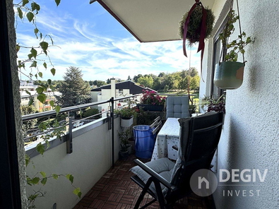 Balkon mit Blick ins Grüne