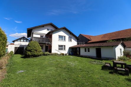 großes Zweifamilienhaus im Zentrum von Marktoberdorf