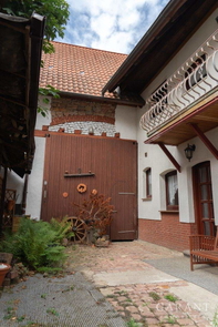Hofansicht Hinterhaus und Scheune