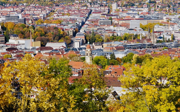 Auch in Stuttgart warten viele Immobilien auf einen neuen Besitzer.